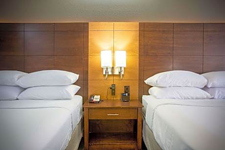 2 Queen Beds, Nonsmoking