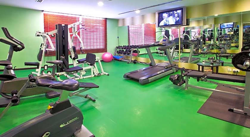 Landmark Riqqa Hotel