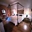 Les Chambres de Amelie B&B