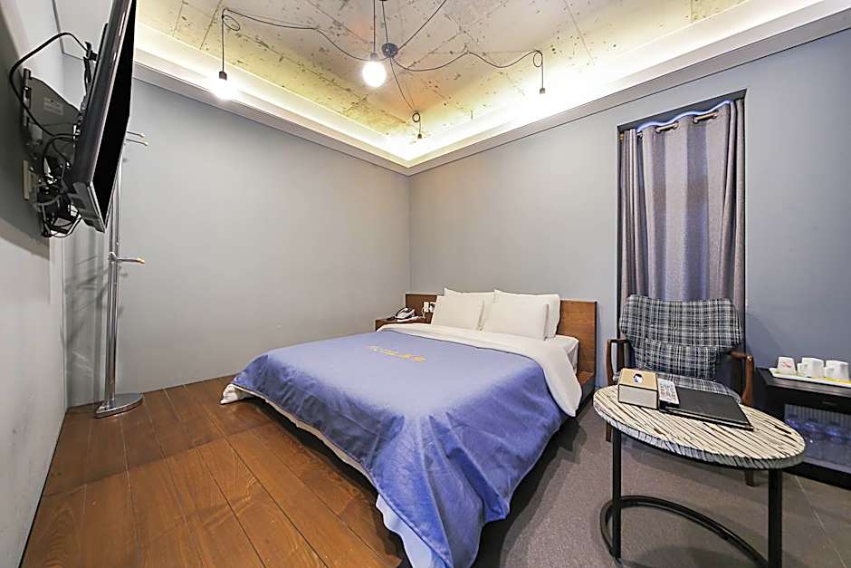 Myeongjak Hotel