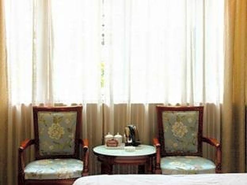 Kaiserdom Hotel China Plaza