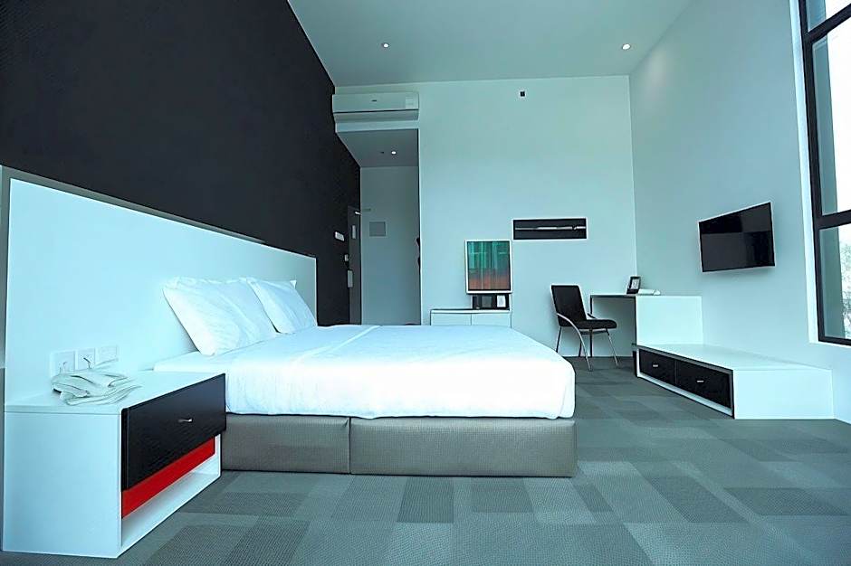 Beverly Hotel