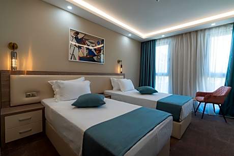 Twin Room with Balcony