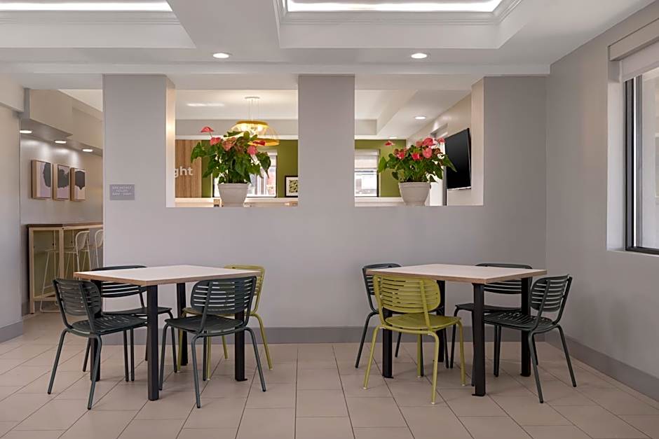 Spark by Hilton Fishkill