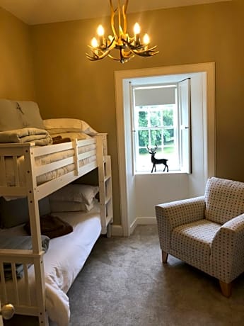 Branxholme Castle (Bed & Breakfast)