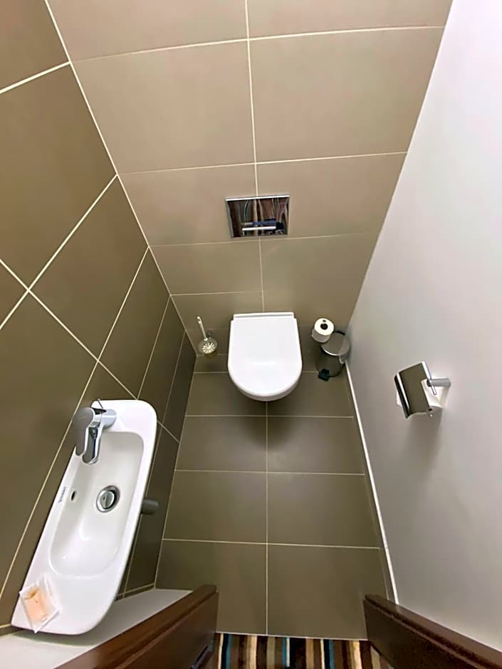 Business Hotel Astrum Laus