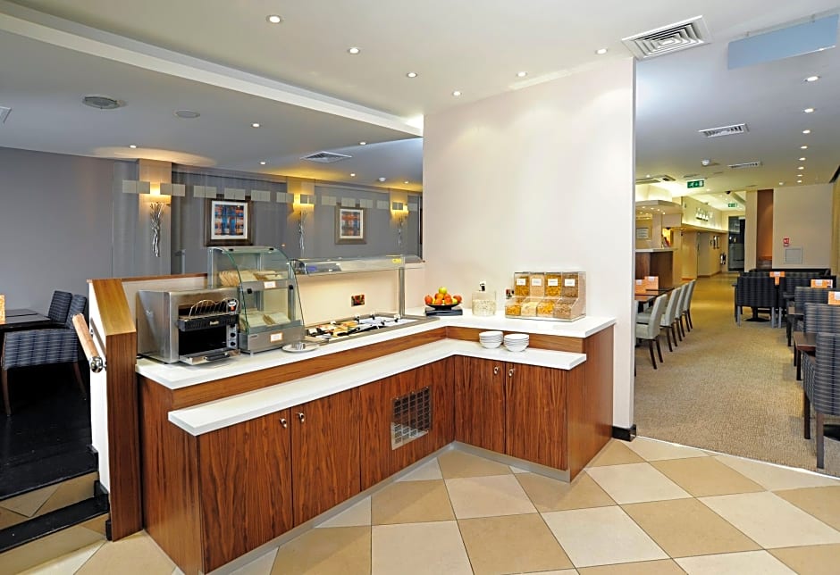 Holiday Inn Express Crewe