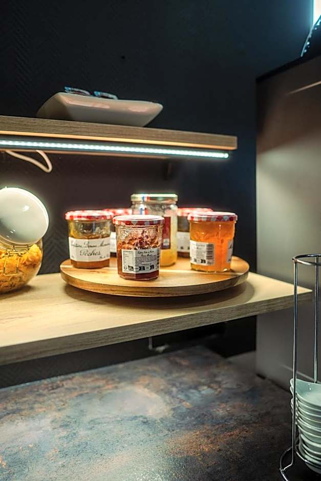 LOGIS -Hotel & Restaurant de la Place