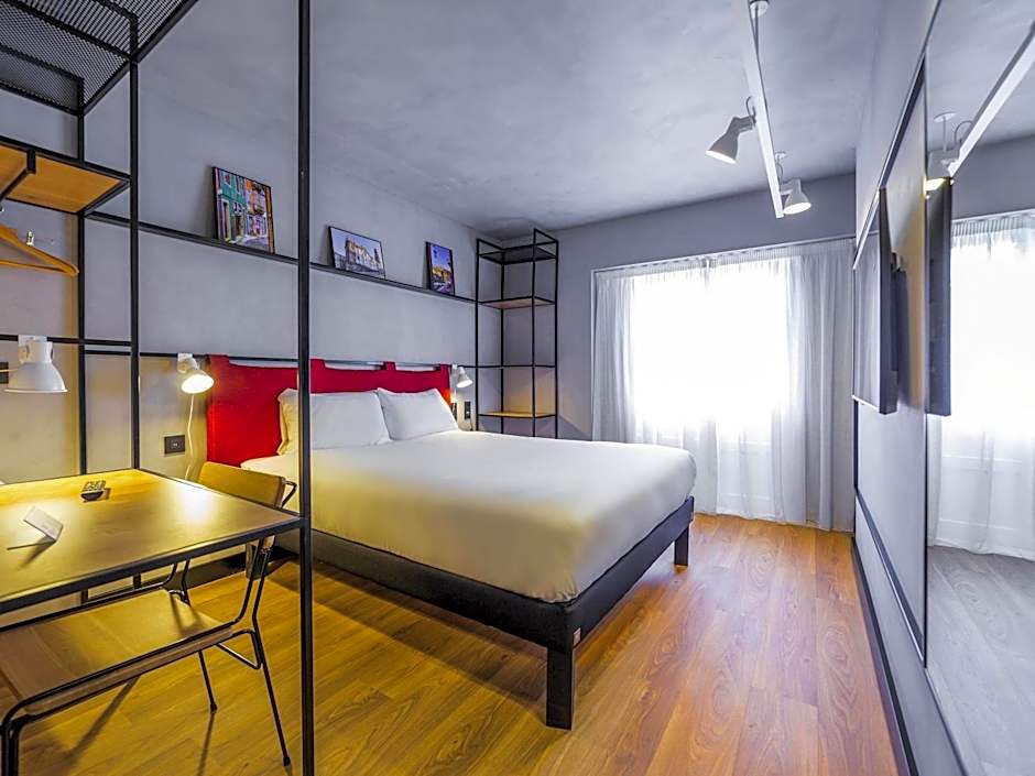 ibis Porto Centro Mercado Bolhao