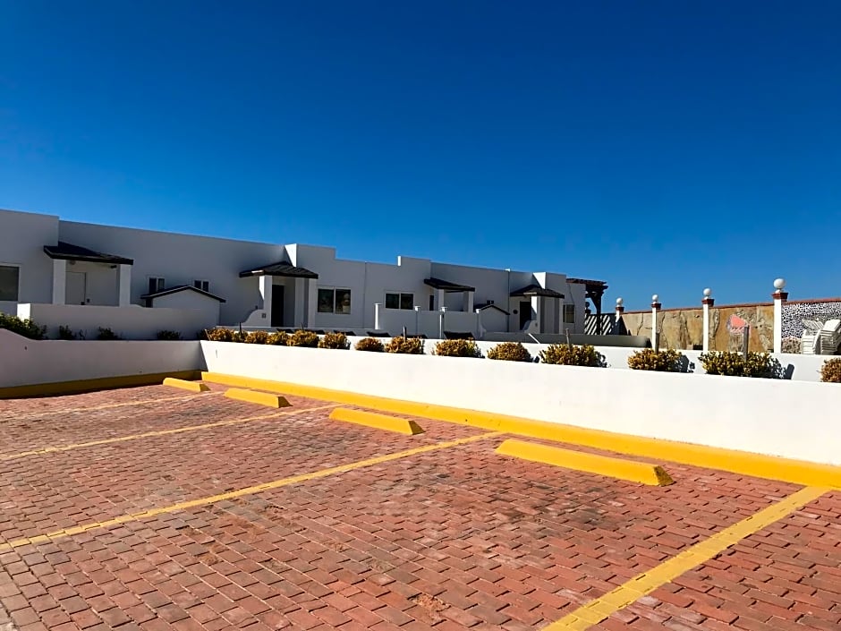 Quinta Pacifica Beachfront Villas