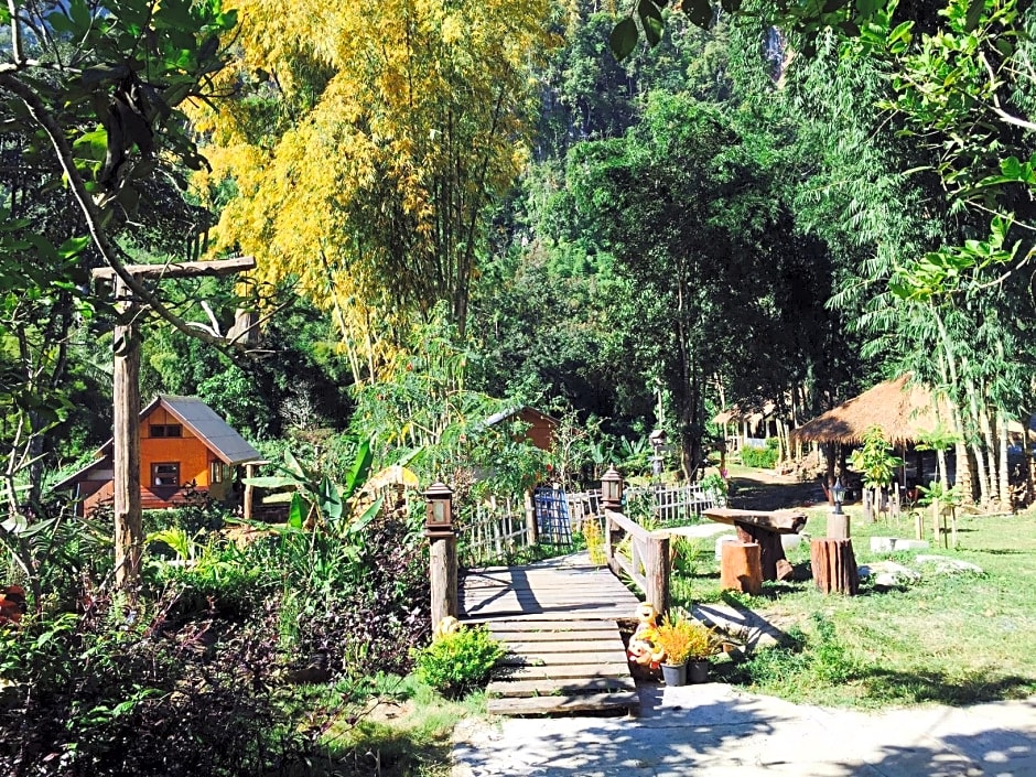 Chiang Dao Hut