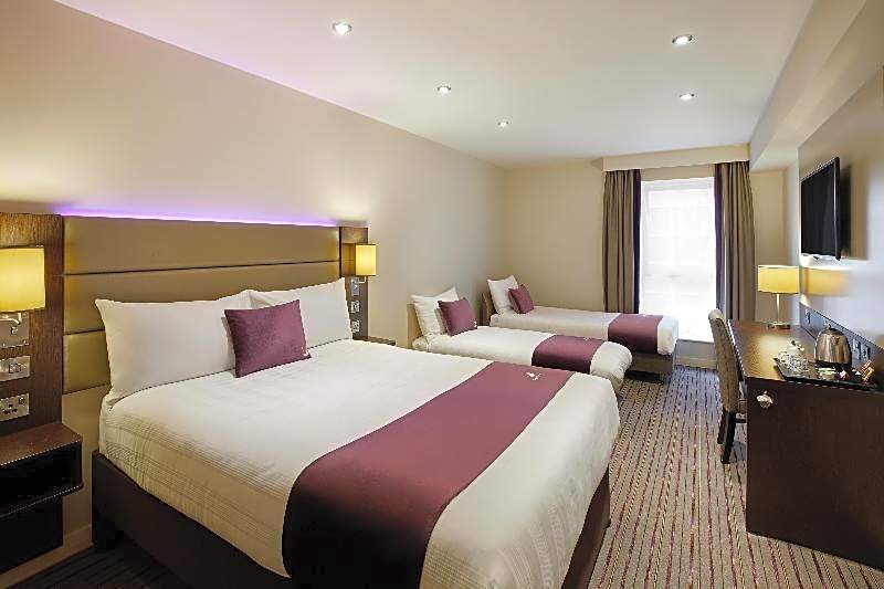 Premier Inn Belfast City Cathedral Quarter