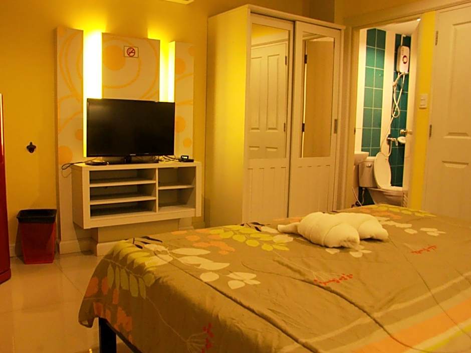 RungRoj Panich Hotel