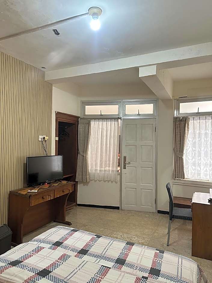 Enny's Guest House