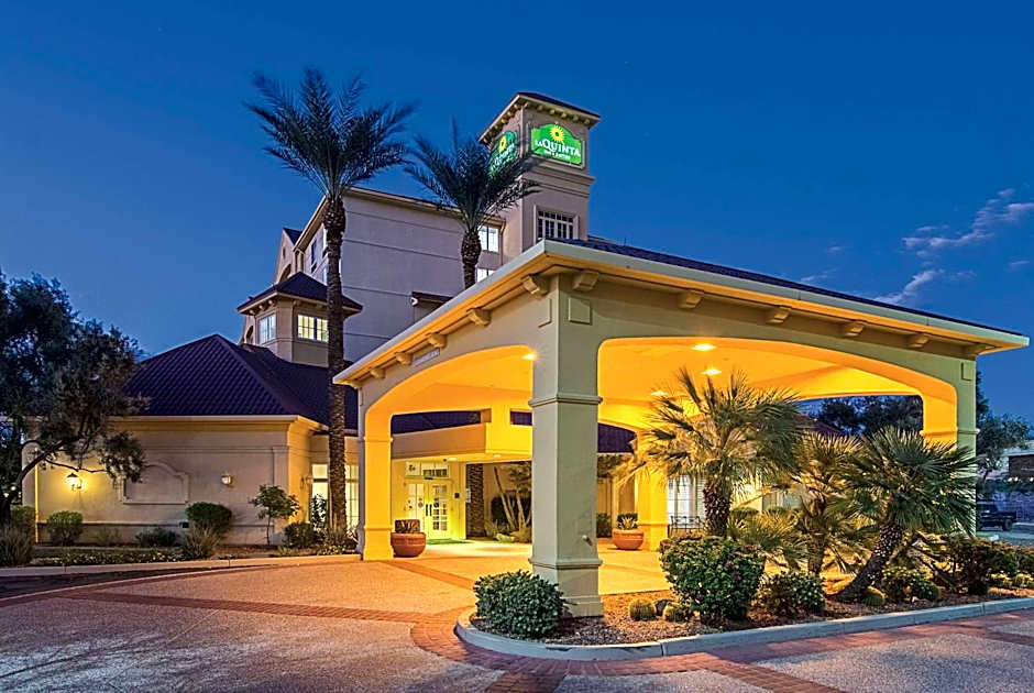 La Quinta Inn & Suites by Wyndham Phoenix Mesa West