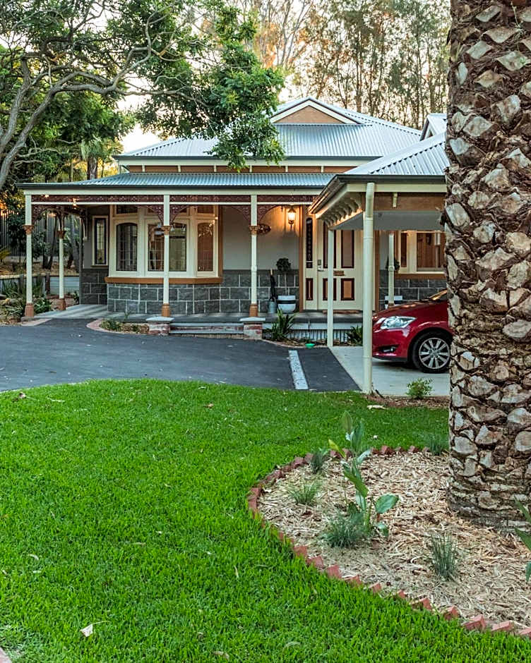 The Oaks Lilydale Accommodation