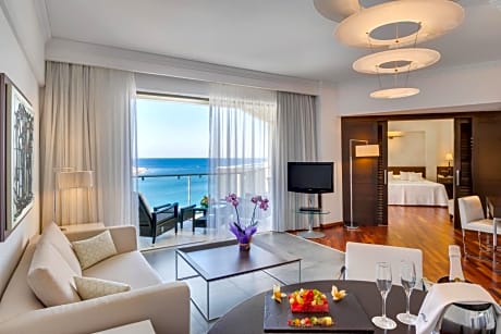 Elite Club Suite with Sea View (2 Adults + 1 Child)