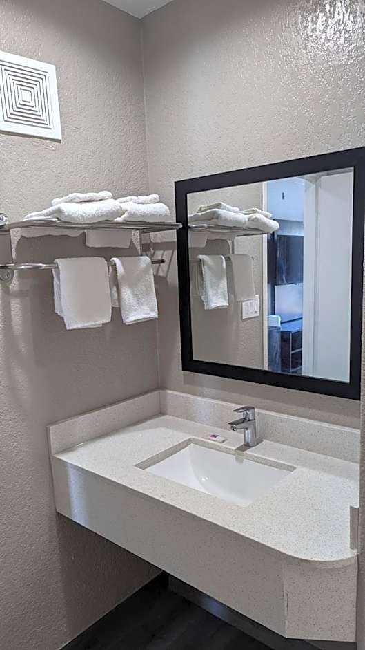 Motel 6-Victoria, TX