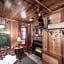 Apache Village 2, King Studio, Midtown, Sleeps 2
