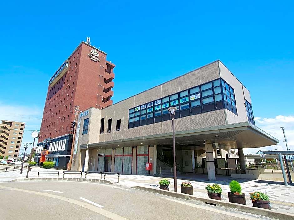 Apa Hotel Tonami-Ekimae