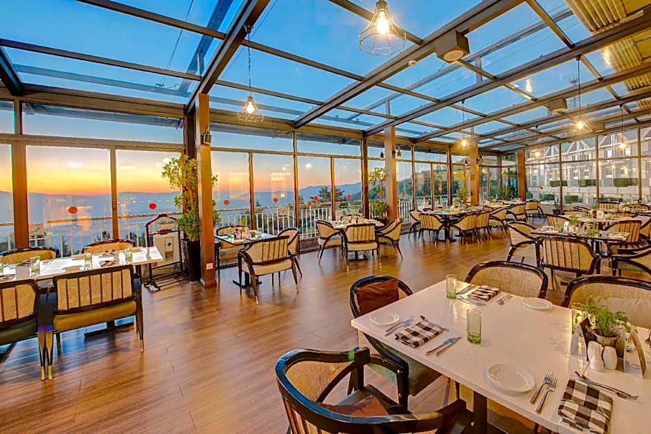 Pearl Continental Hotel, Bhurban