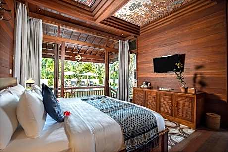 Three-Bedroom Villa with Private Pool