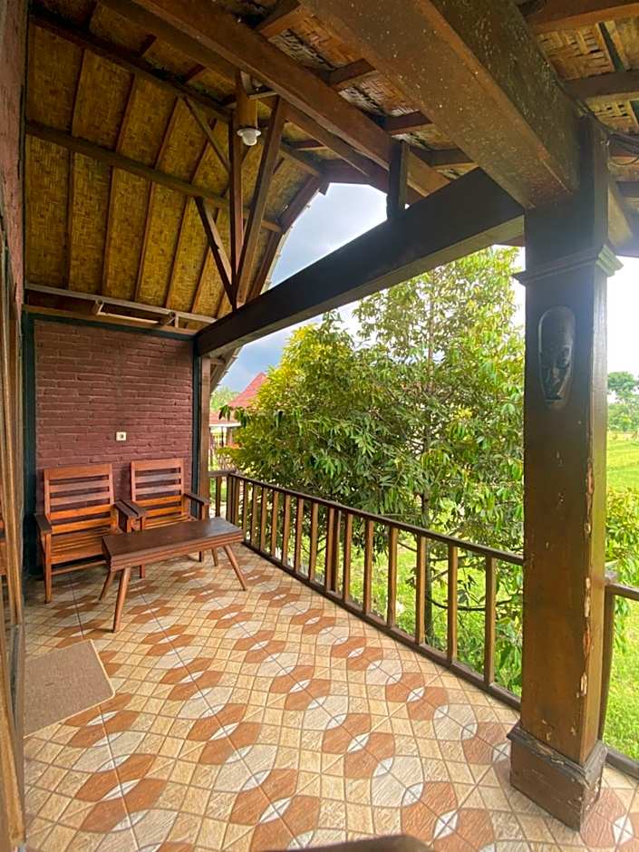 EDRIAN BUNGALOWS