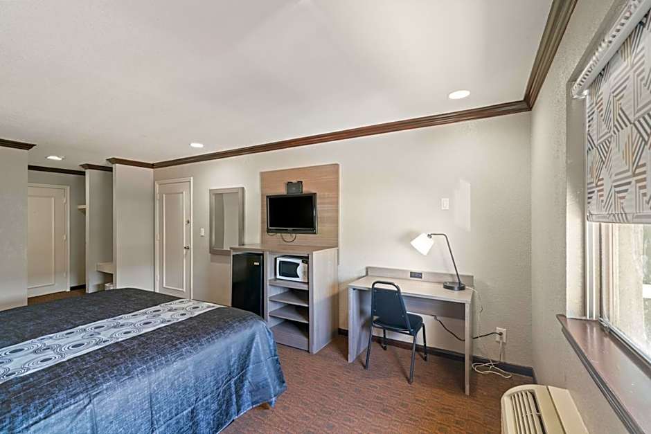 Americas Best Value Inn Brenham