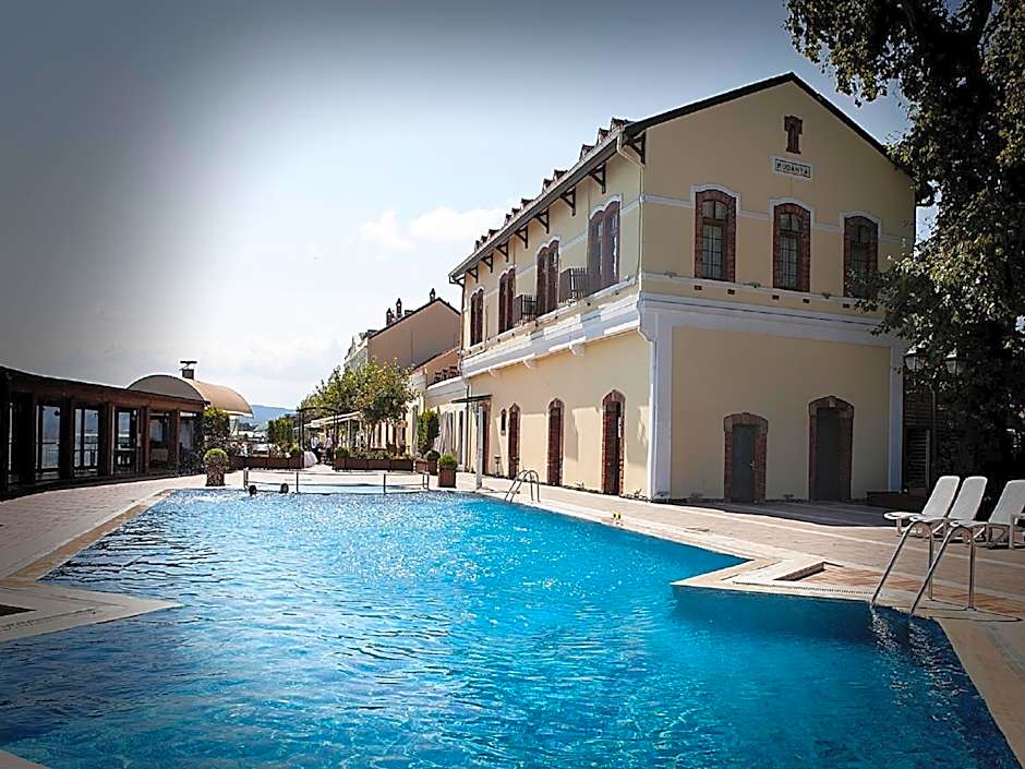 Montania Special Class Hotel