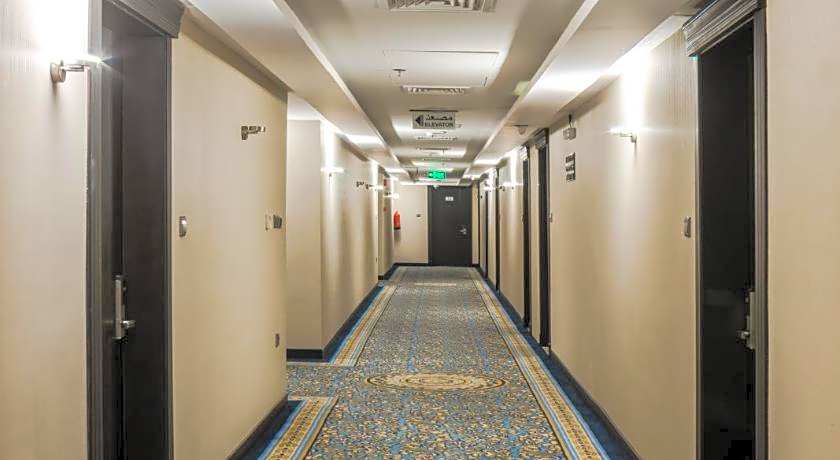 Naviti Warwick Al Khobar