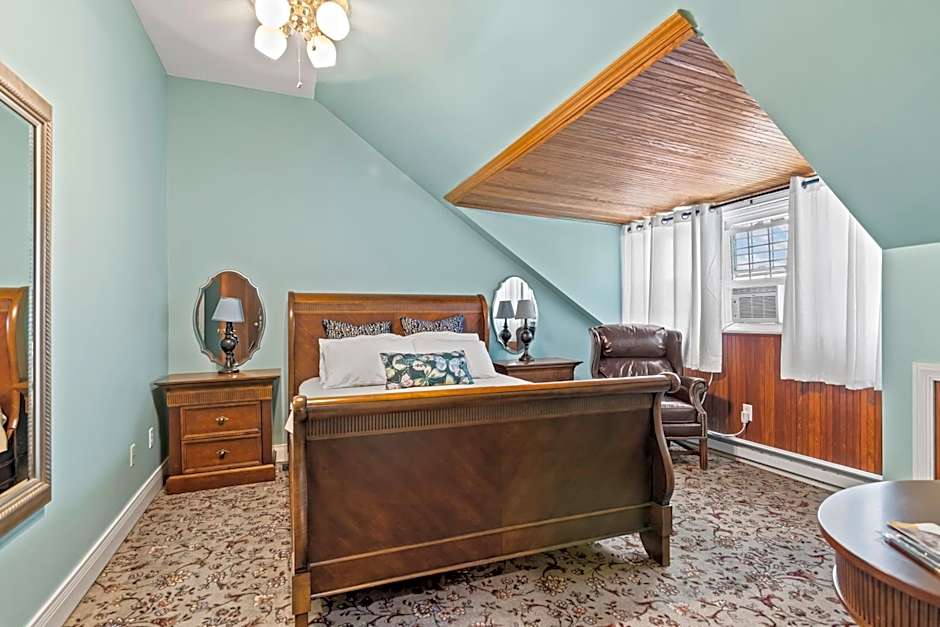 The Pasfield House