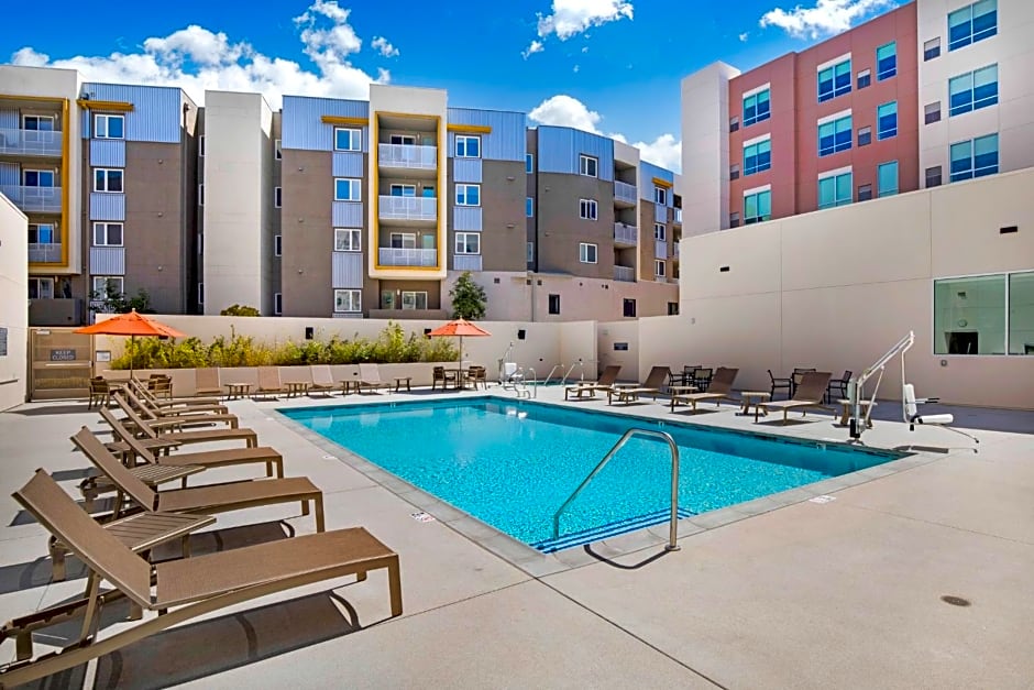 Hyatt House LA - University Medical Center