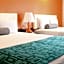 Howard Johnson by Wyndham Lake George