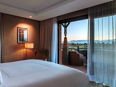Presidential King Suite with View