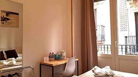 Double Room with Shared Bathroom and Private Shower