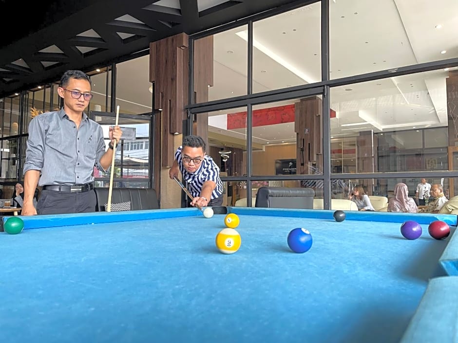 Premiere Hotel Tegal