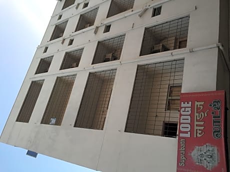 Hotel Suprabath Towers