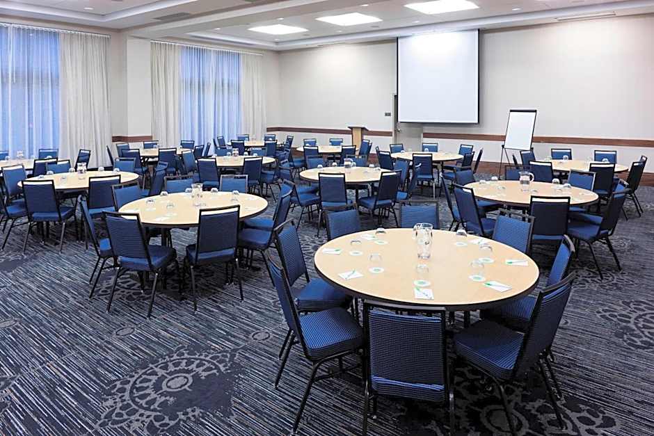 Courtyard by Marriott Richmond Downtown
