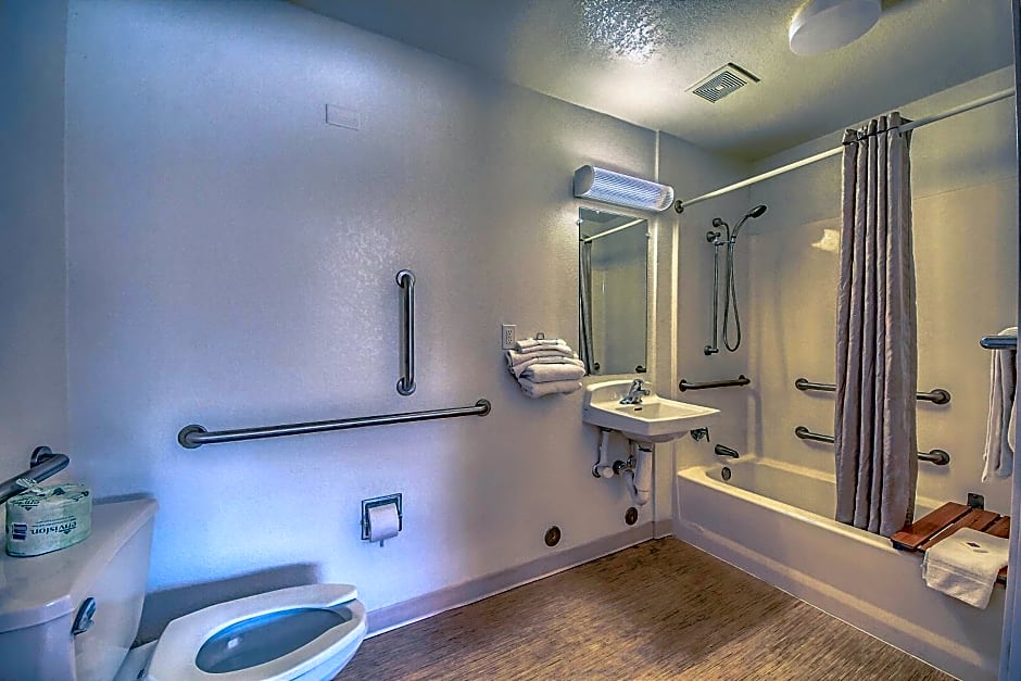 Motel 6 San Antonio, Tx Six Flags Fiesta TX - La Cantera Area