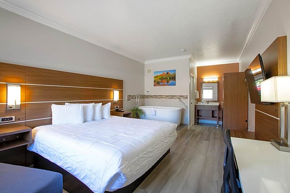 Wildflower Inn at Bell Rock