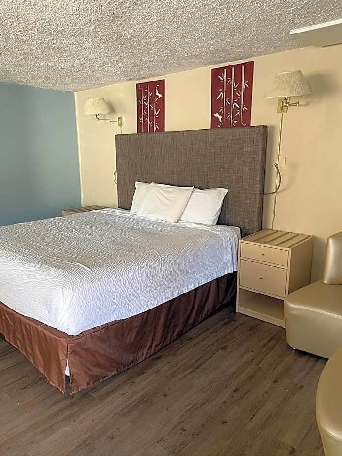 Safari Motel