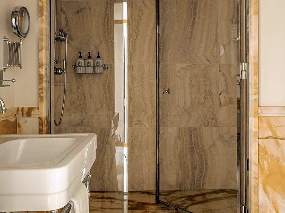 Hotel Balzac Paris & Spa Ikoi