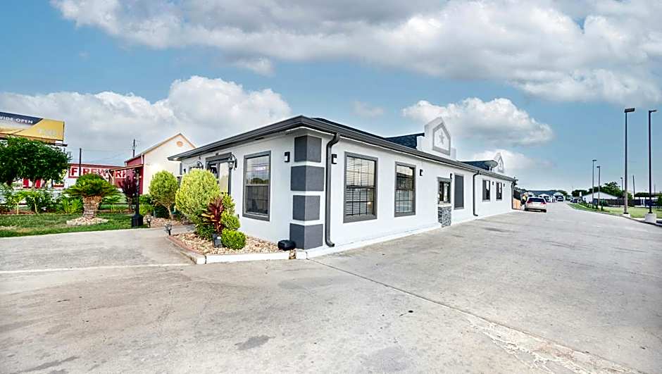 Executive Inn of Hondo