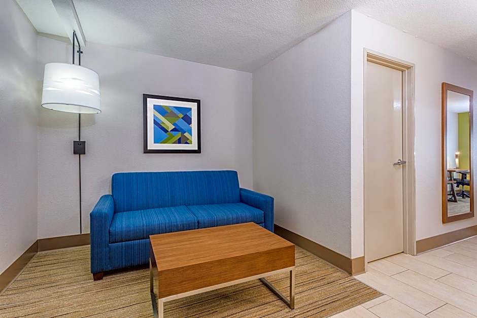 Holiday Inn Express Scottsburg By IHG
