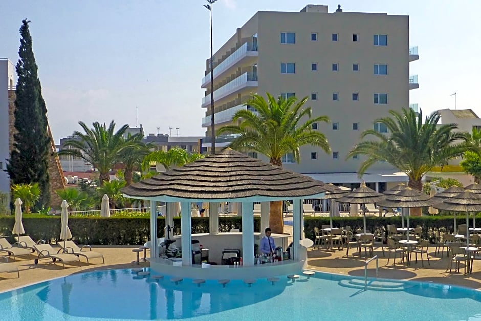 Sunrise Gardens Aparthotel