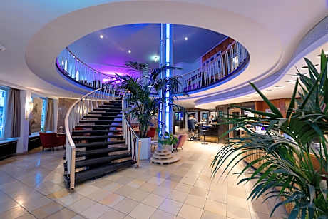 Hessenland Hotel Kassel Innenstadt by Stay Awesome