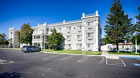 Best Western Executive Inn