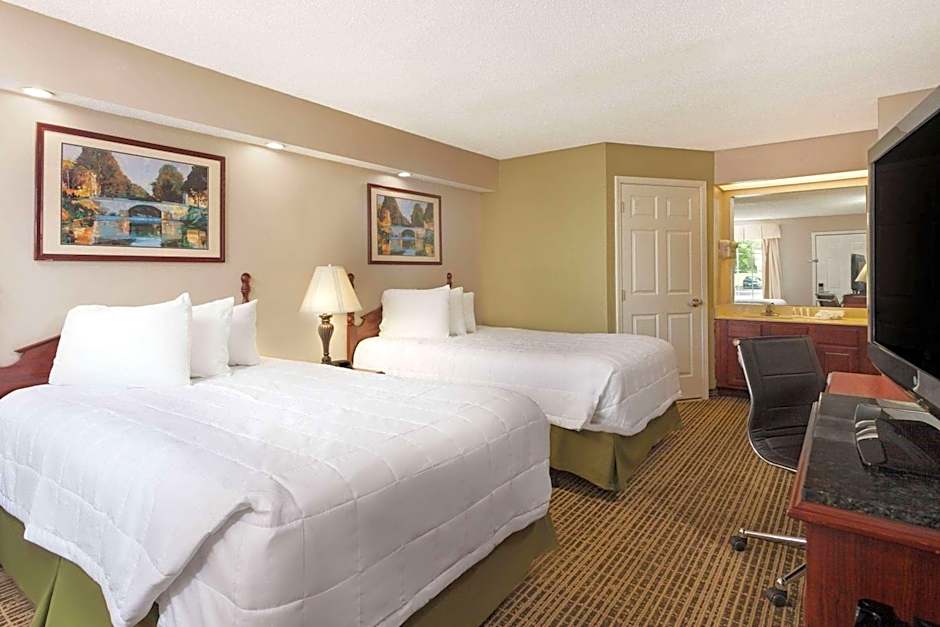 Baymont by Wyndham Tullahoma