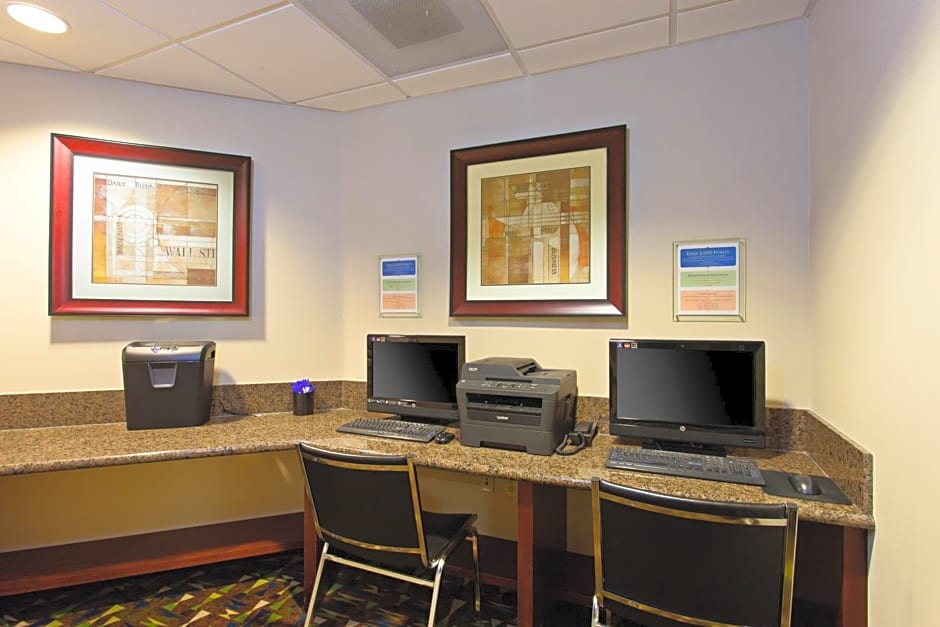 Holiday Inn Express Hotel & Suites Twentynine Palms By IHG
