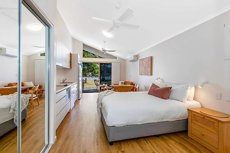 Reflections Ferry Reserve - Holiday Park